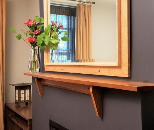 O'Hara Suite fireplace