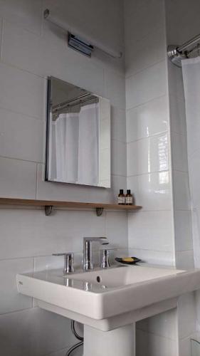 sink detail in our Arthur Miller Suite