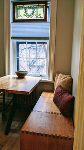 Dining nook in Arthur Miller Suite kitchen